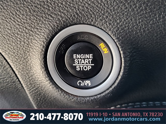 Used Car 2023 Dodge Challenger  Sxt For Sale Under $25,000 In San Antonio, Texas