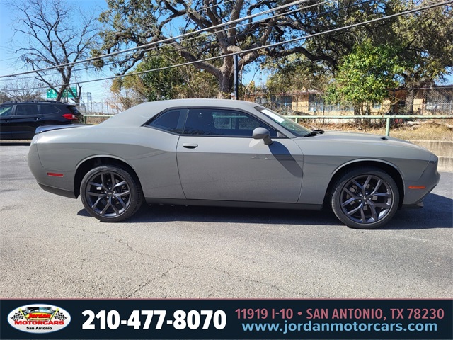 Used Car 2023 Dodge Challenger  Sxt For Sale Under $25,000 In San Antonio, Texas