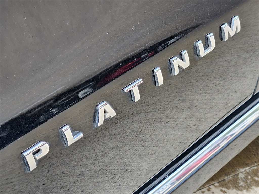 2020 Ford Expedition Platinum Black at Bravo Nissan