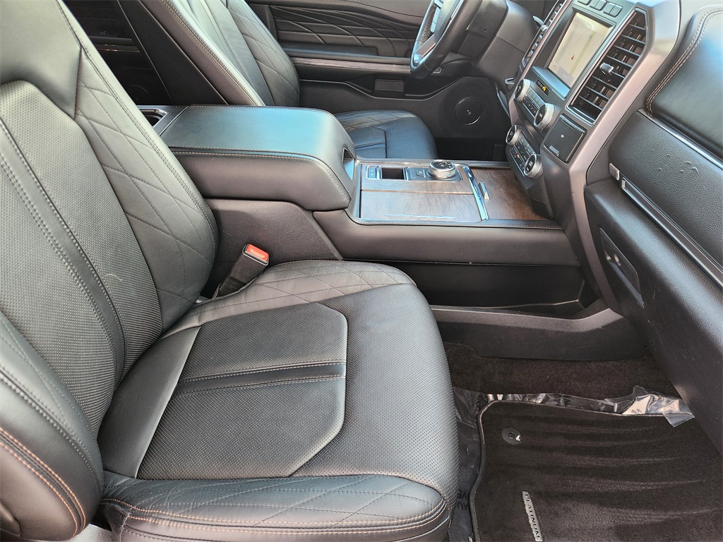 2020 Ford Expedition Platinum Black at Bravo Nissan