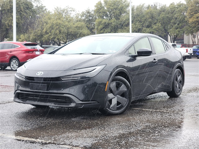 2025 Toyota Prius LE FWD