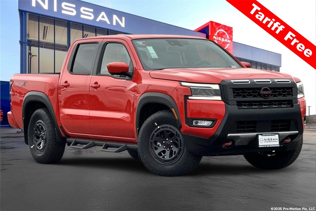 2025 Nissan Frontier PRO-X's photo