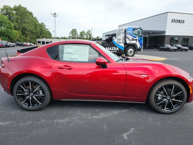 2025 Mazda MX-5 Miata RF Grand Touring - 1