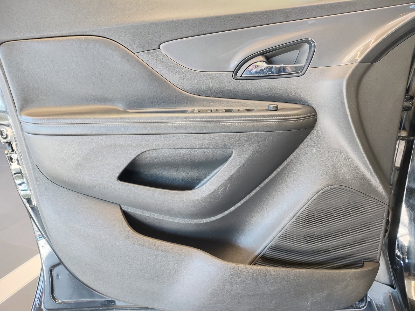 Used Car 2019 Buick Encore  Essence For Sale Under $15,000 In San Antonio, Texas