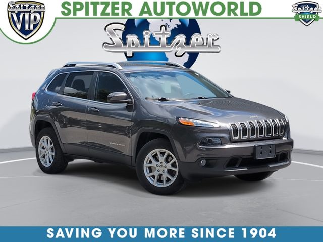 Gray (Granite Crystal Metallic Clearcoat) 2016 Jeep Cherokee SUV / Crossover Four-Wheel Drive 9-Speed Automatic