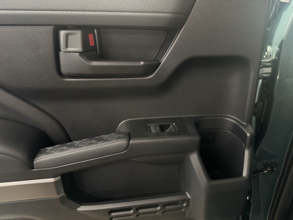 Thumbnail: 2025 Toyota 4Runner - 27