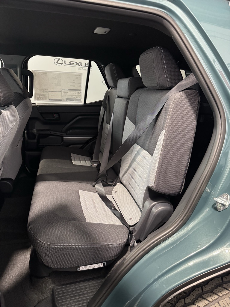 Thumbnail: 2025 Toyota 4Runner - 29