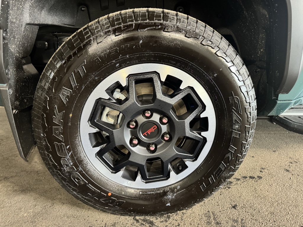 Thumbnail: 2025 Toyota 4Runner - 7