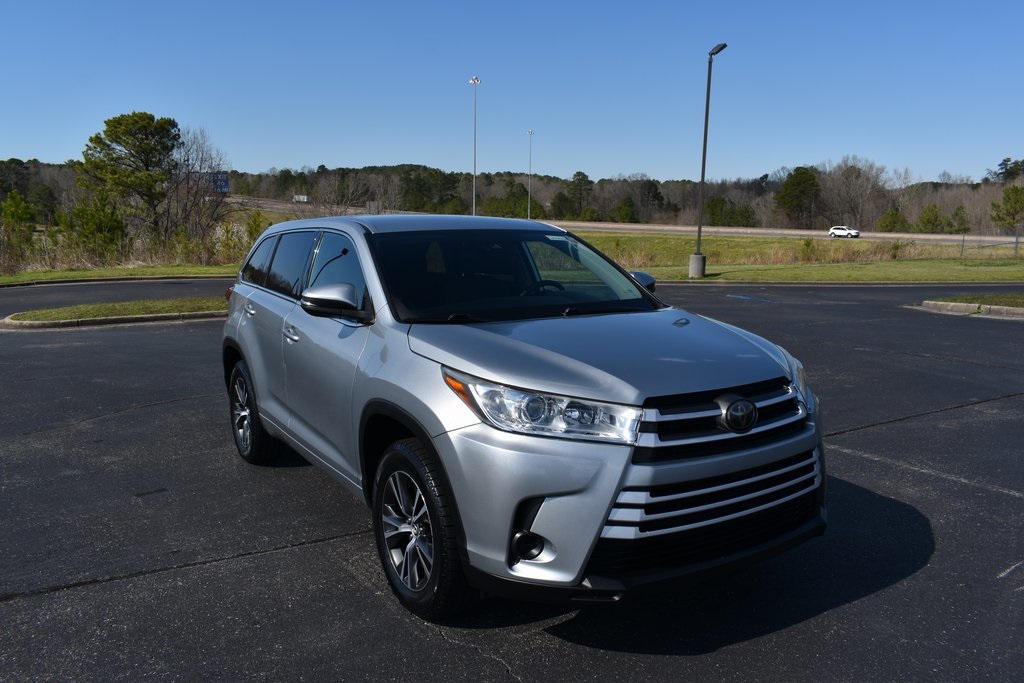 2018 Toyota Highlander LE