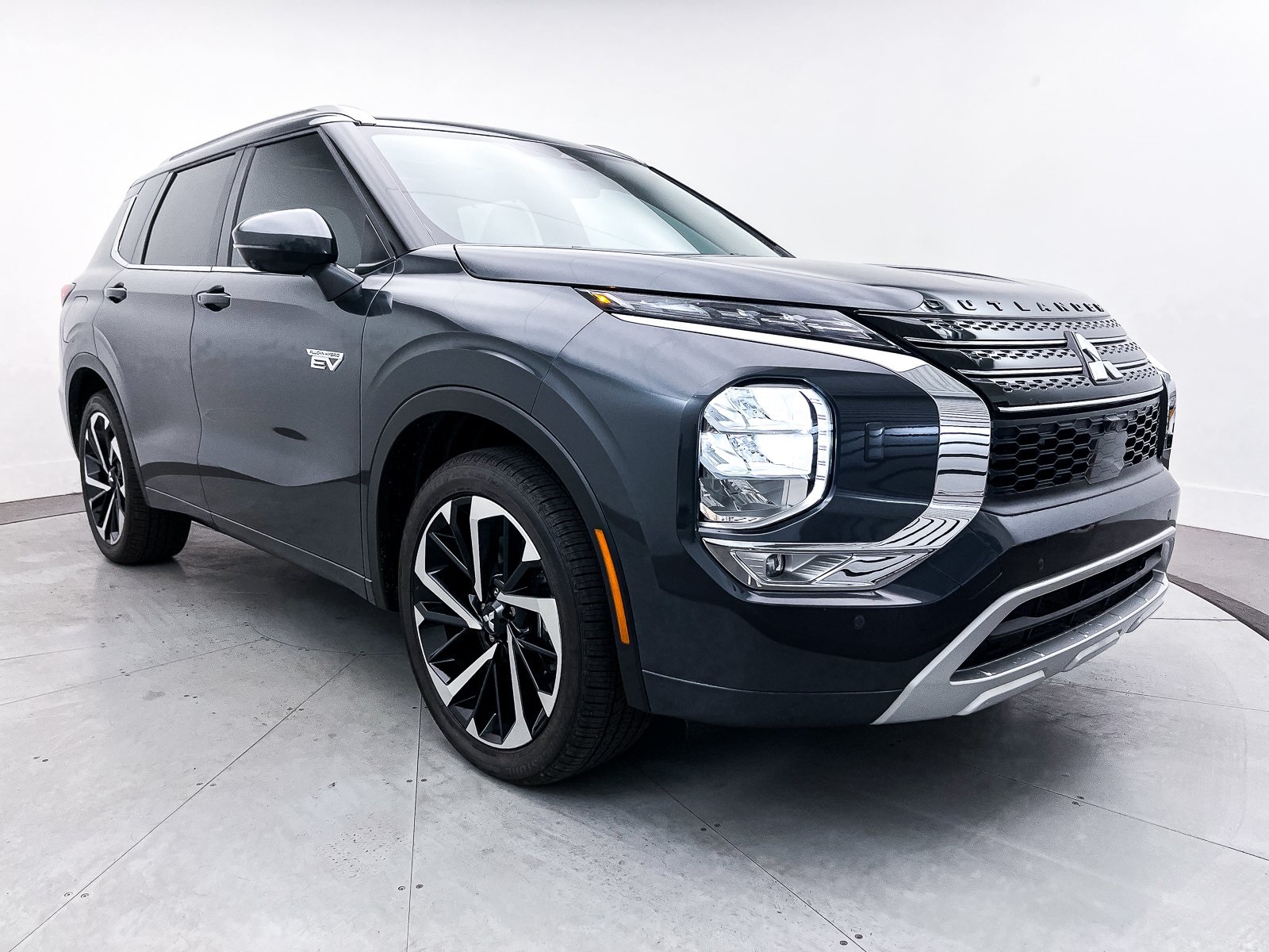 2025 Mitsubishi Outlander Plug-in Hybrid