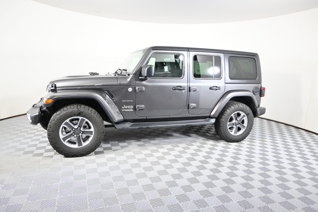 Used 2018 Jeep All-New Wrangler Unlimited Sahara with VIN 1C4HJXEN0JW261138 for sale in Forest Lake, Minnesota