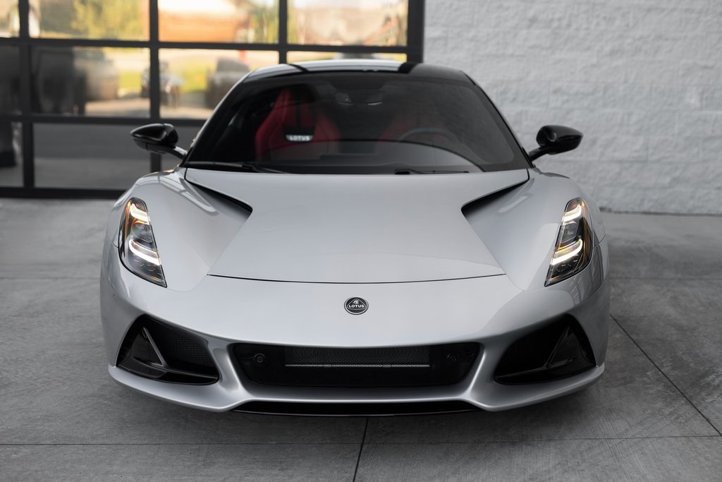 2025 Lotus Emira Base photo 2