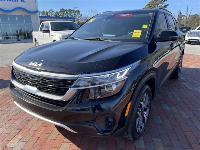 2023 Kia Seltos EX AWD