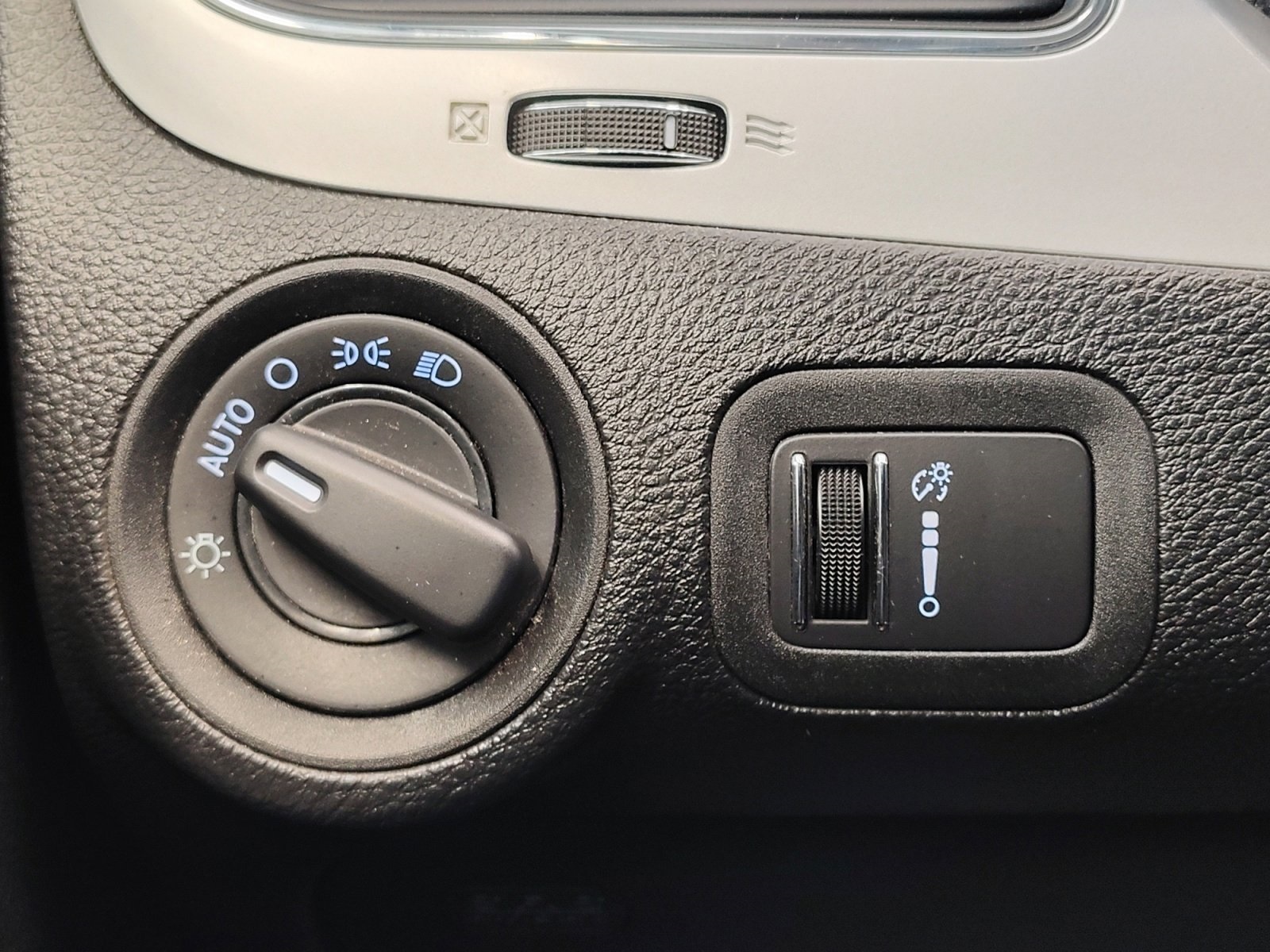 Used Car 2019 Dodge Journey  Se For Sale Under $20,000 In San Antonio, Texas