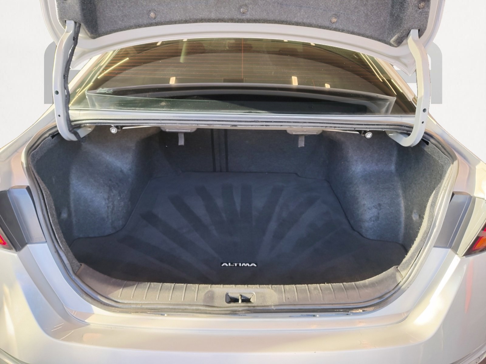 Used Car 2021 Nissan Altima  2.5 Sr For Sale Under $20,000 In San Antonio, Texas