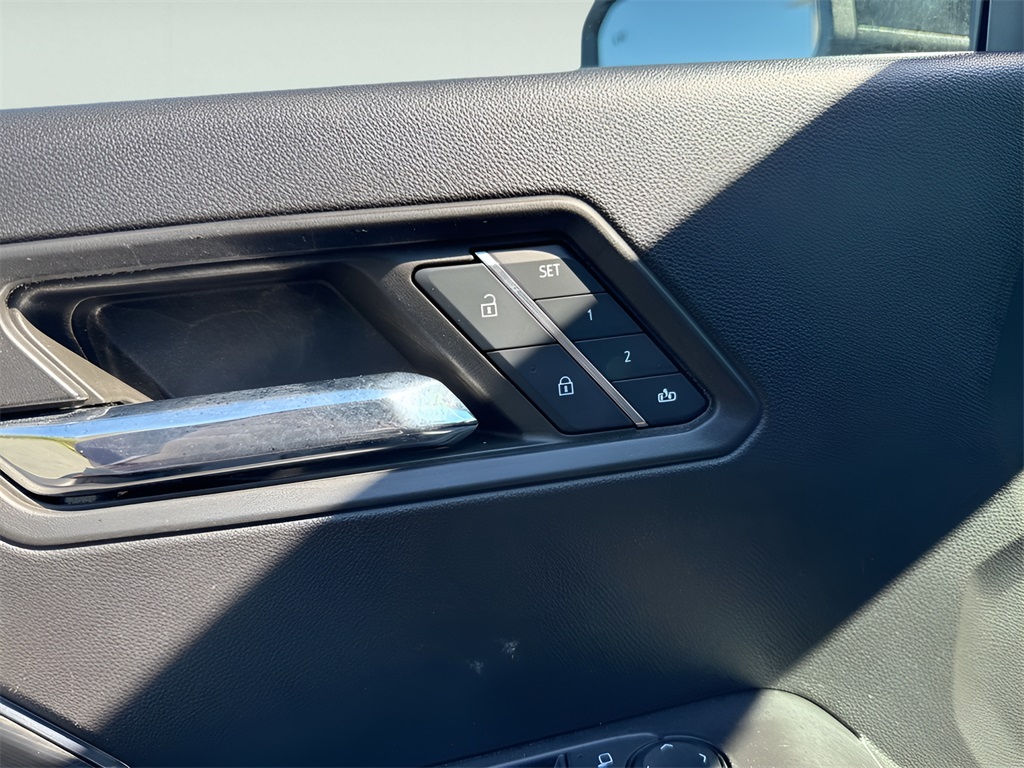 2024 GMC Canyon