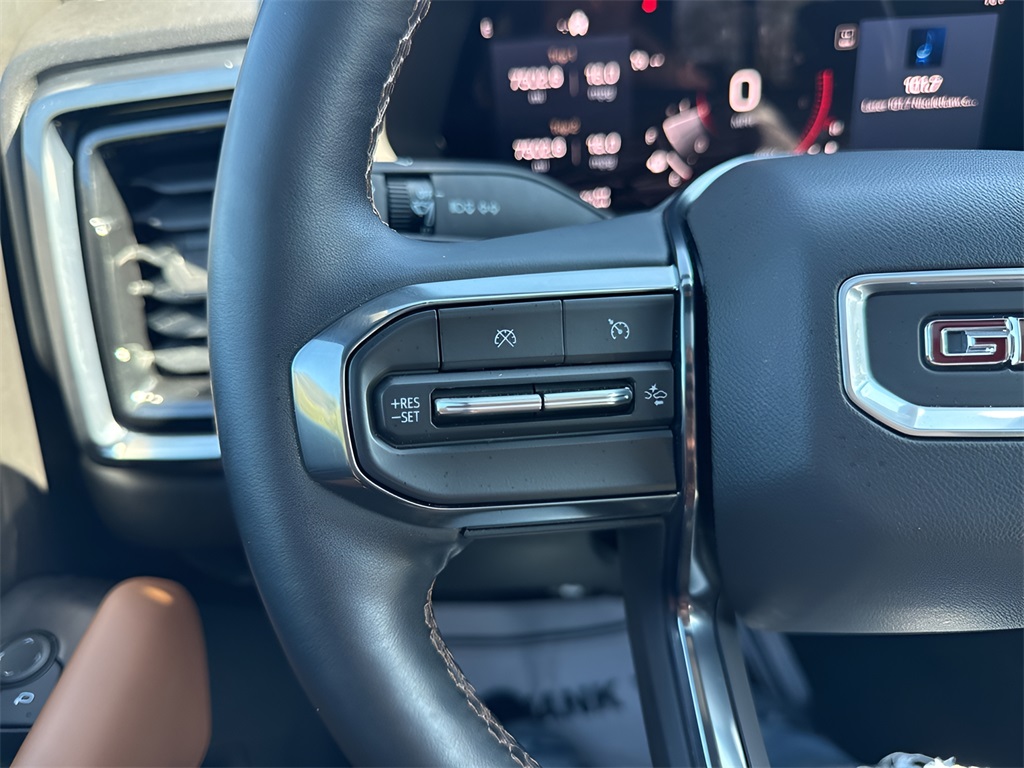 2024 GMC Canyon