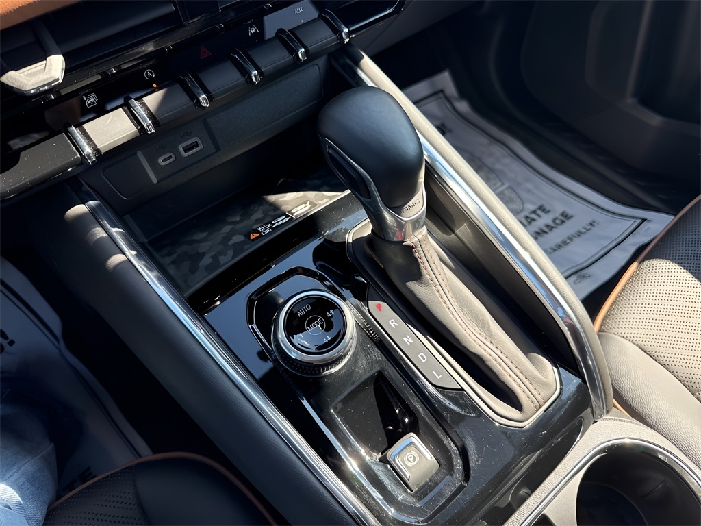 2024 GMC Canyon