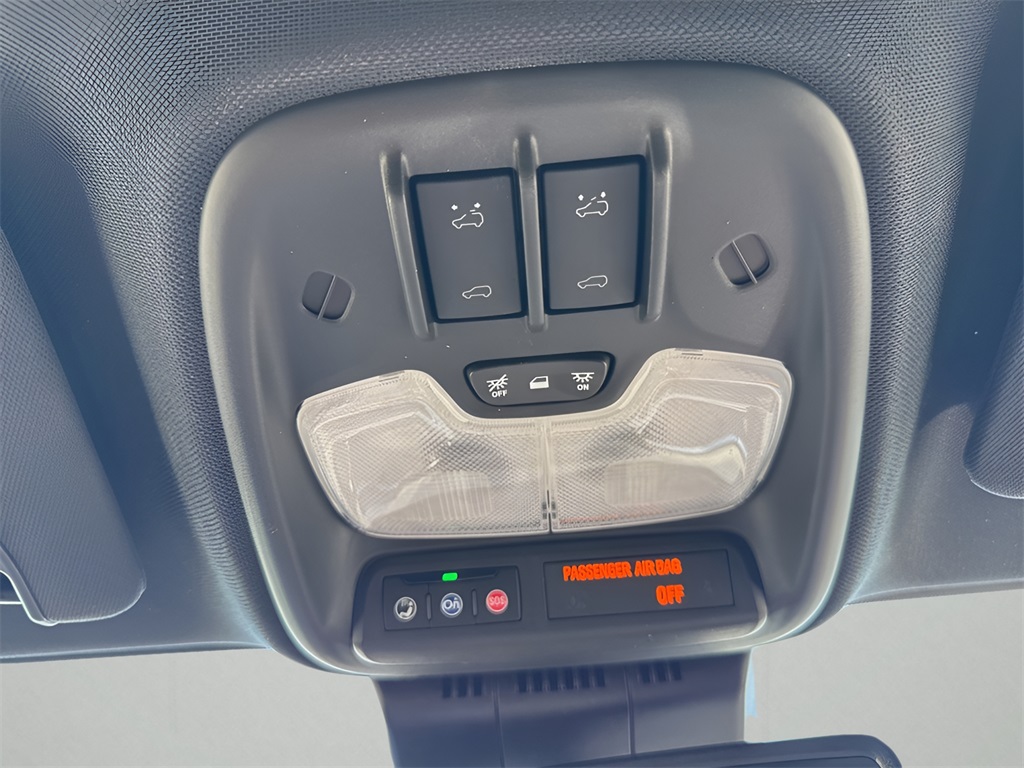 2024 GMC Canyon