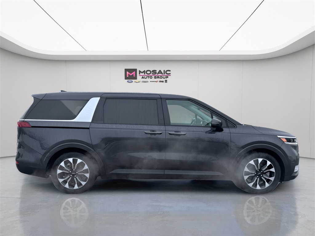 2024 Kia Carnival