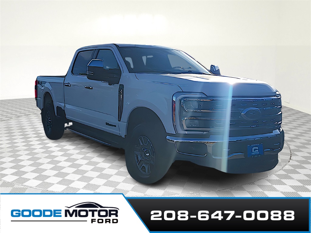 2023 Ford F-250 Super Duty Lariat Crew Cab 4WD