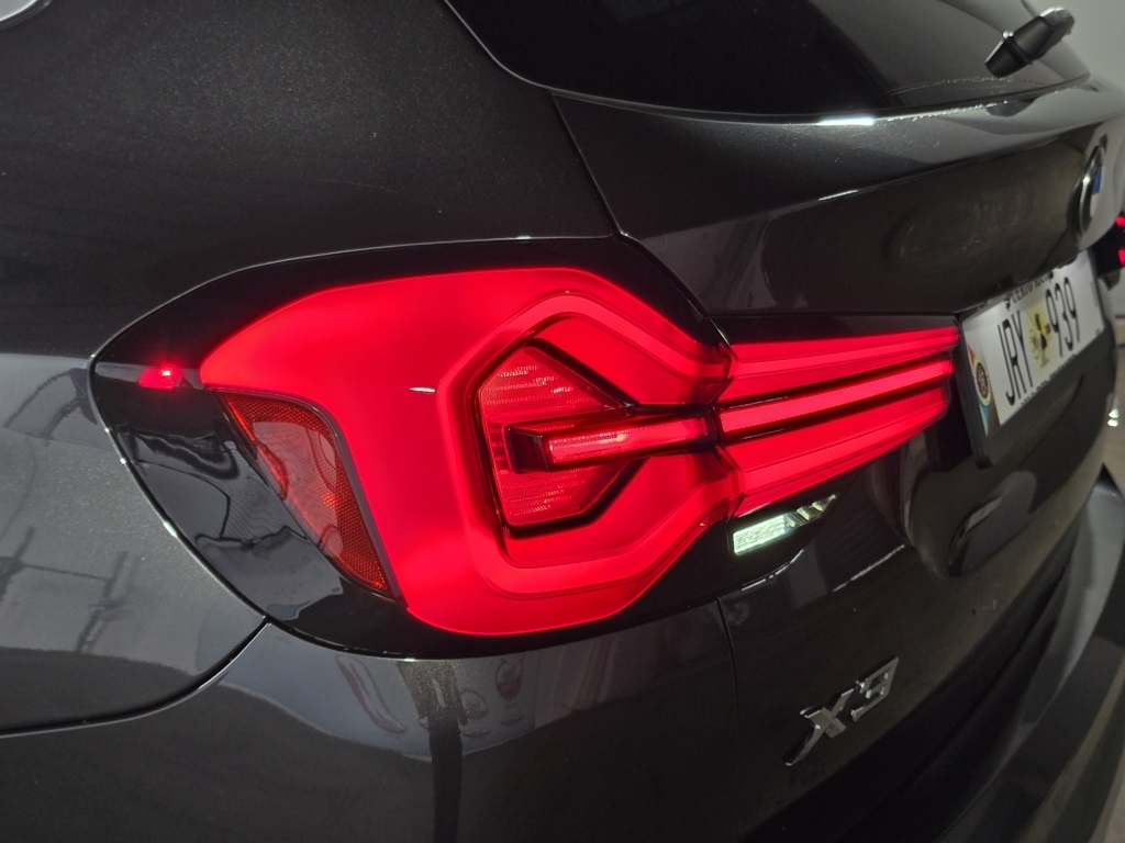 Thumbnail: 2022 BMW X3 - 10