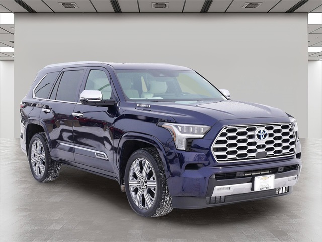 2024 Toyota Sequoia Capstone 4WD