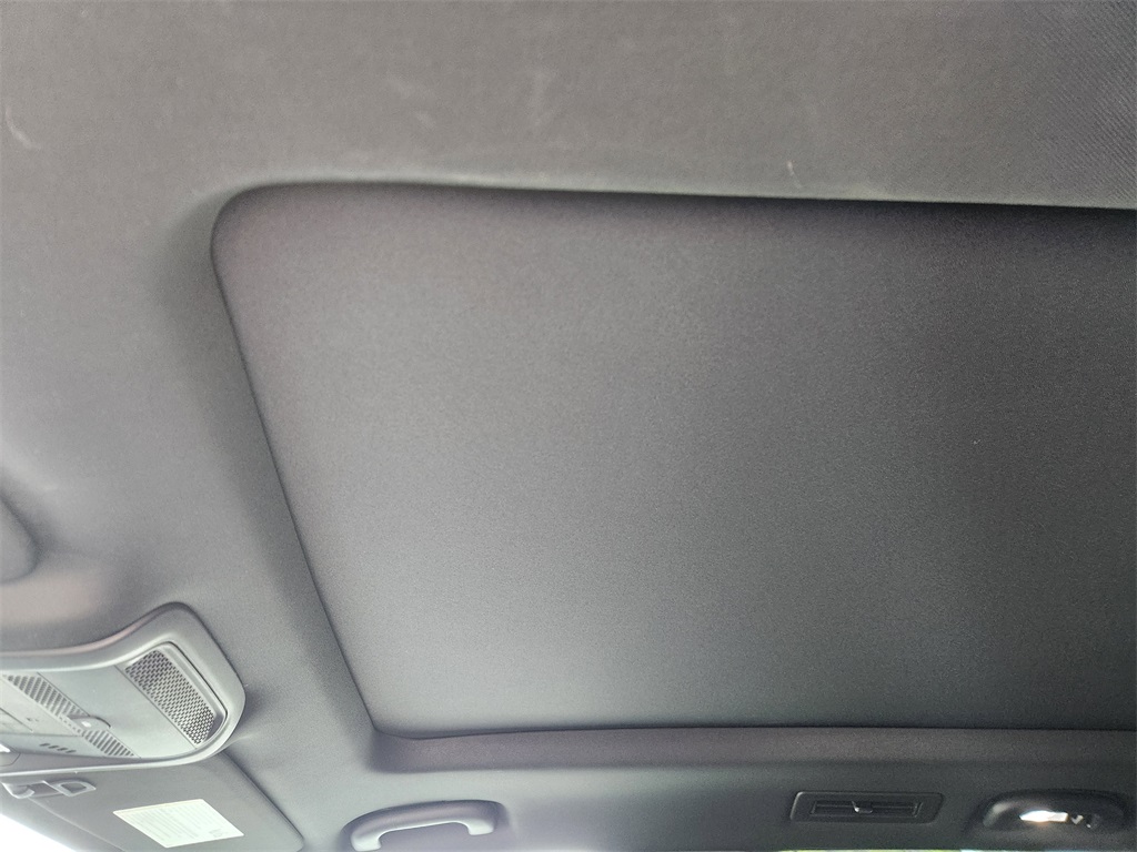 2022 Cadillac XT6 Premium Luxury White at AutoSavvy Houston Northwest