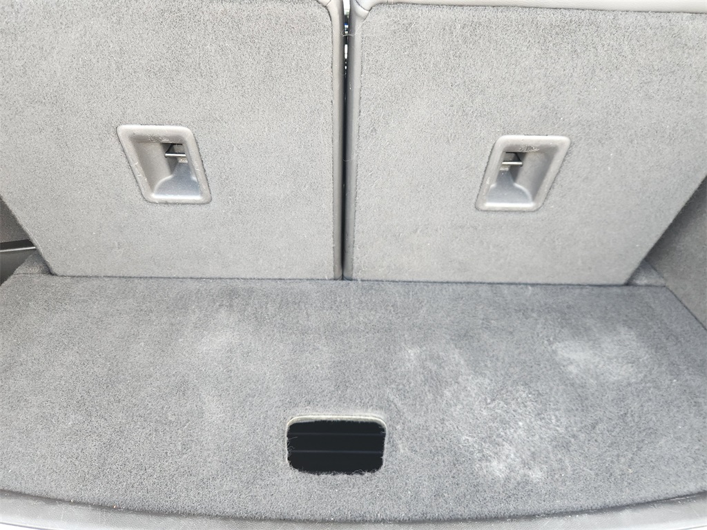 2022 Cadillac XT6 Premium Luxury White at AutoSavvy Houston Northwest