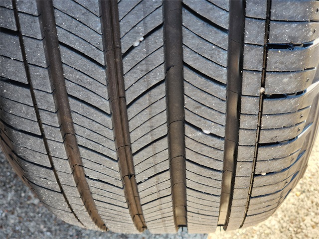 2023 Chevrolet Equinox LS - 10