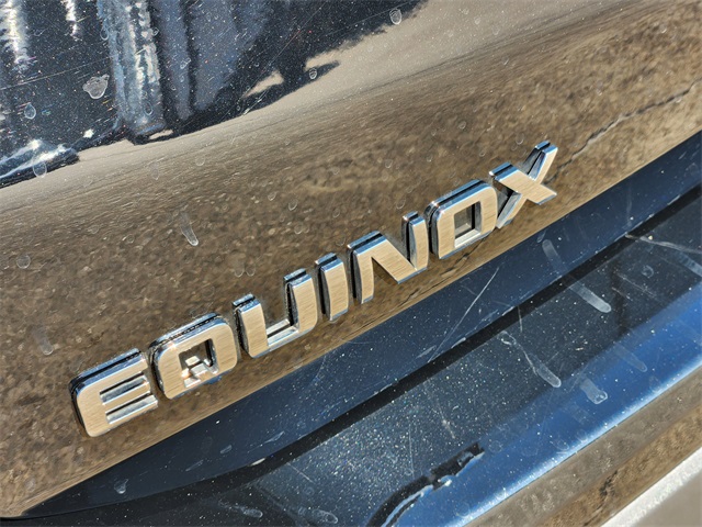 2023 Chevrolet Equinox LS - 11