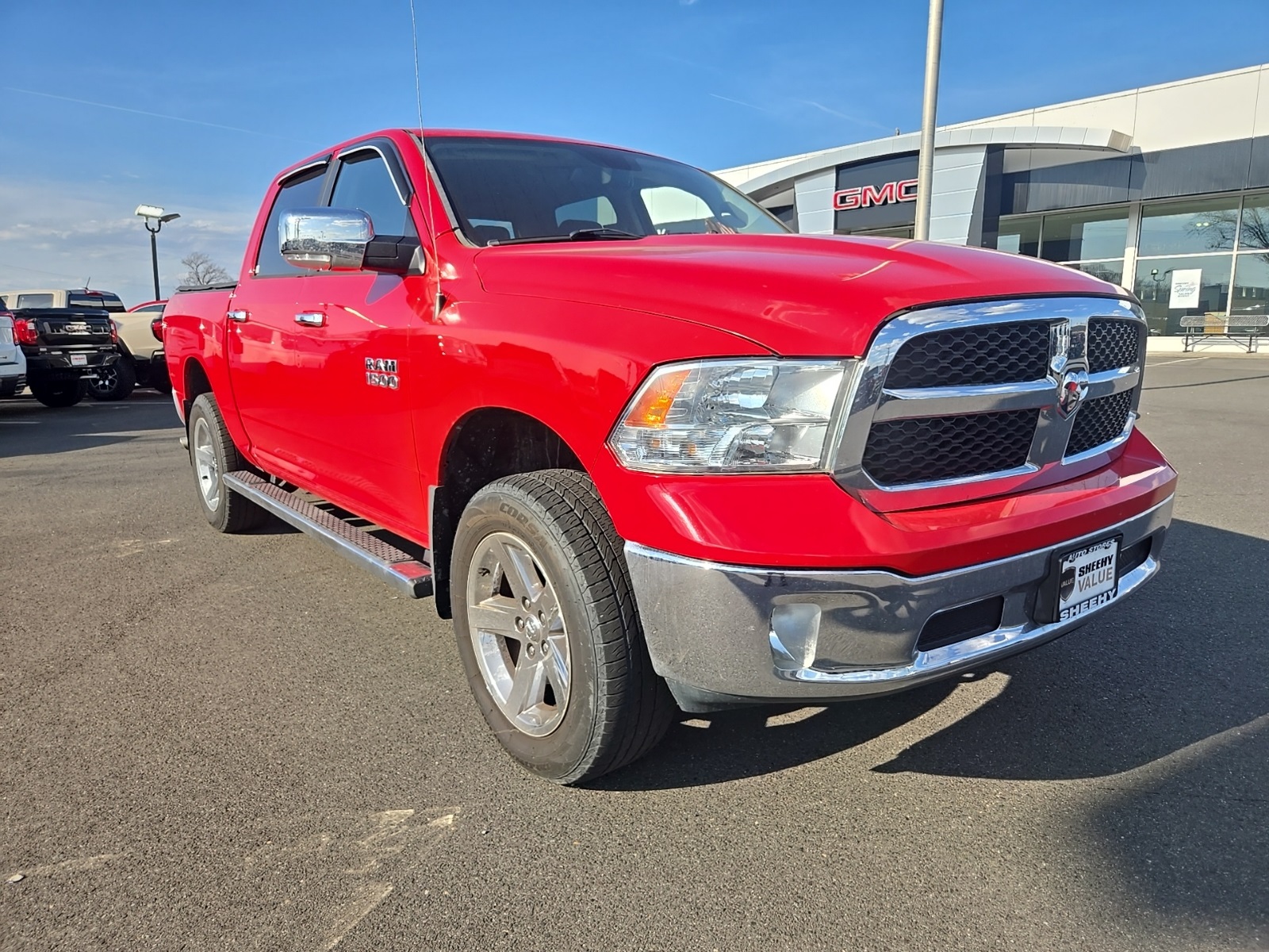 2016 RAM 1500 SLT Crew Cab 4WD