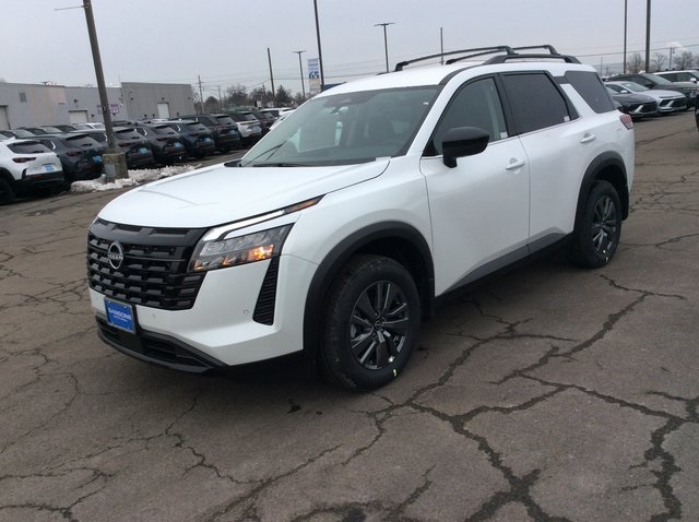 2026 Nissan Pathfinder SV 4WD