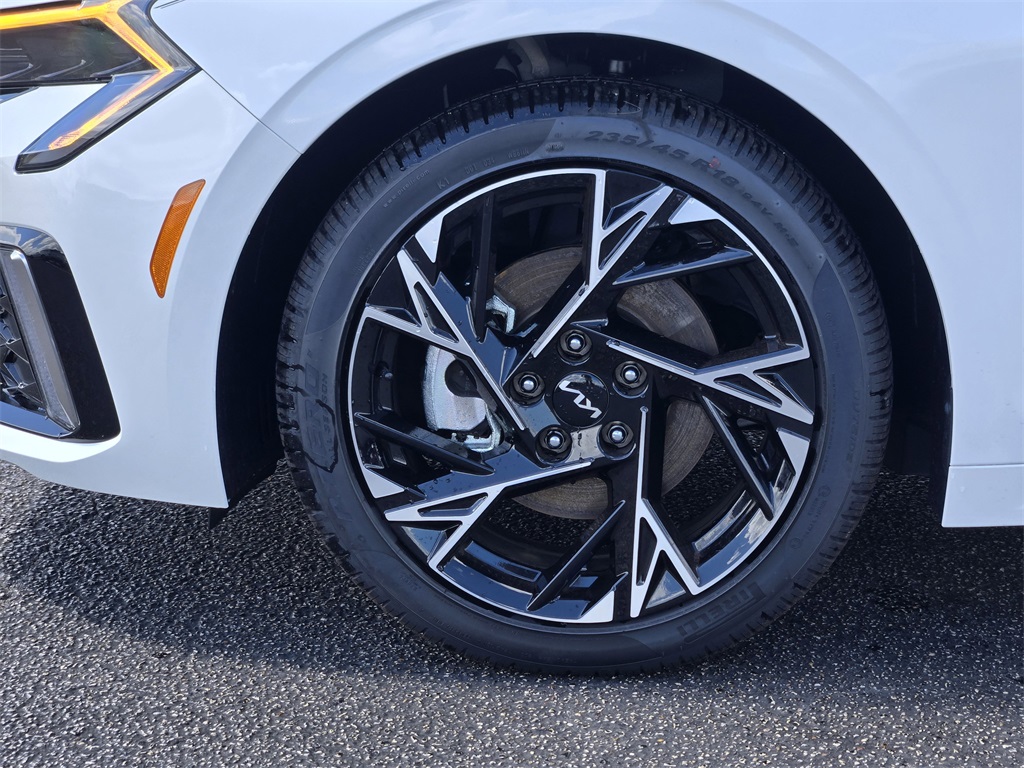 2025 Kia K5 GT-Line - 6