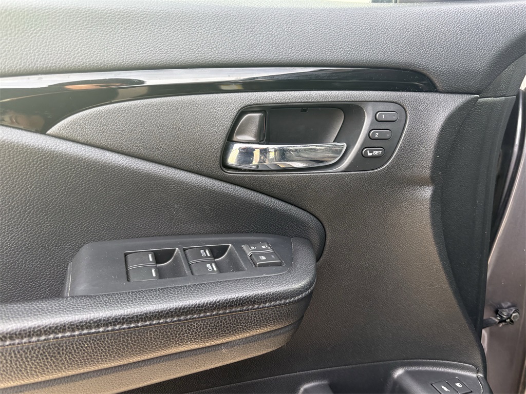 2020 Honda Pilot Elite  at Autostrade