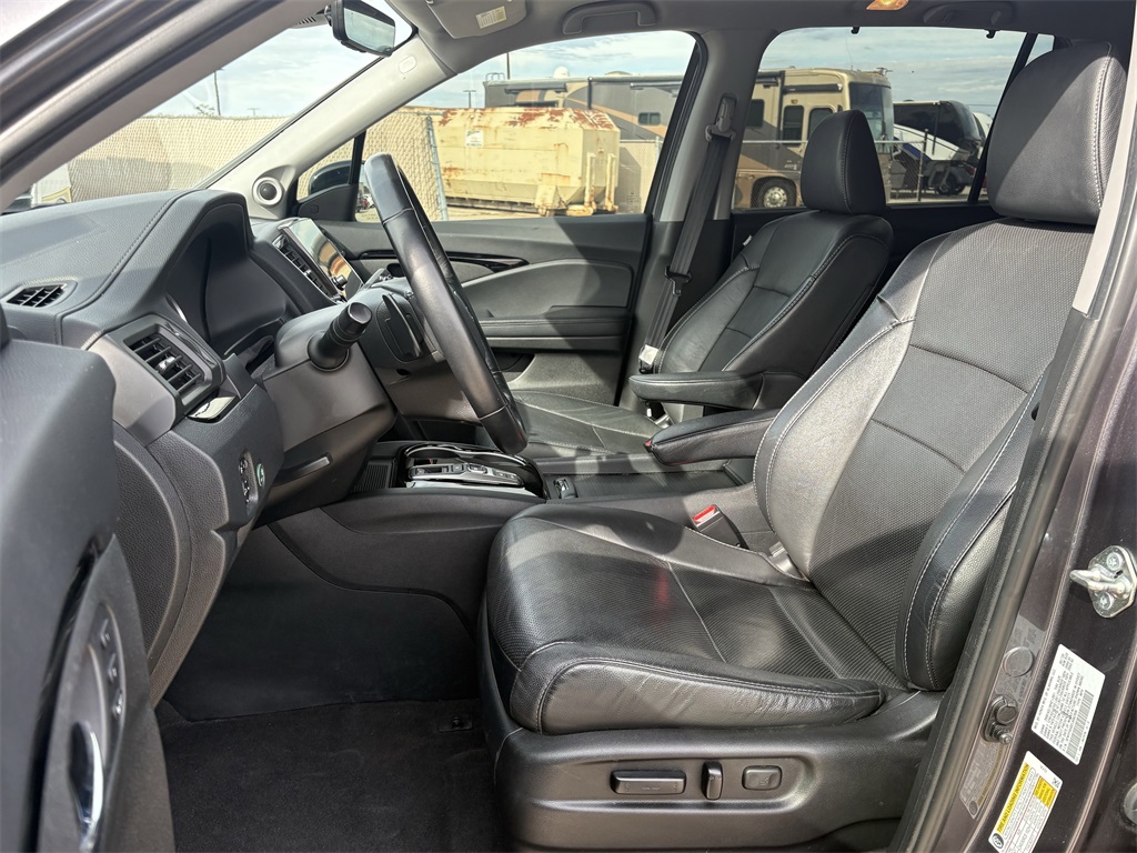 2020 Honda Pilot Elite  at Autostrade