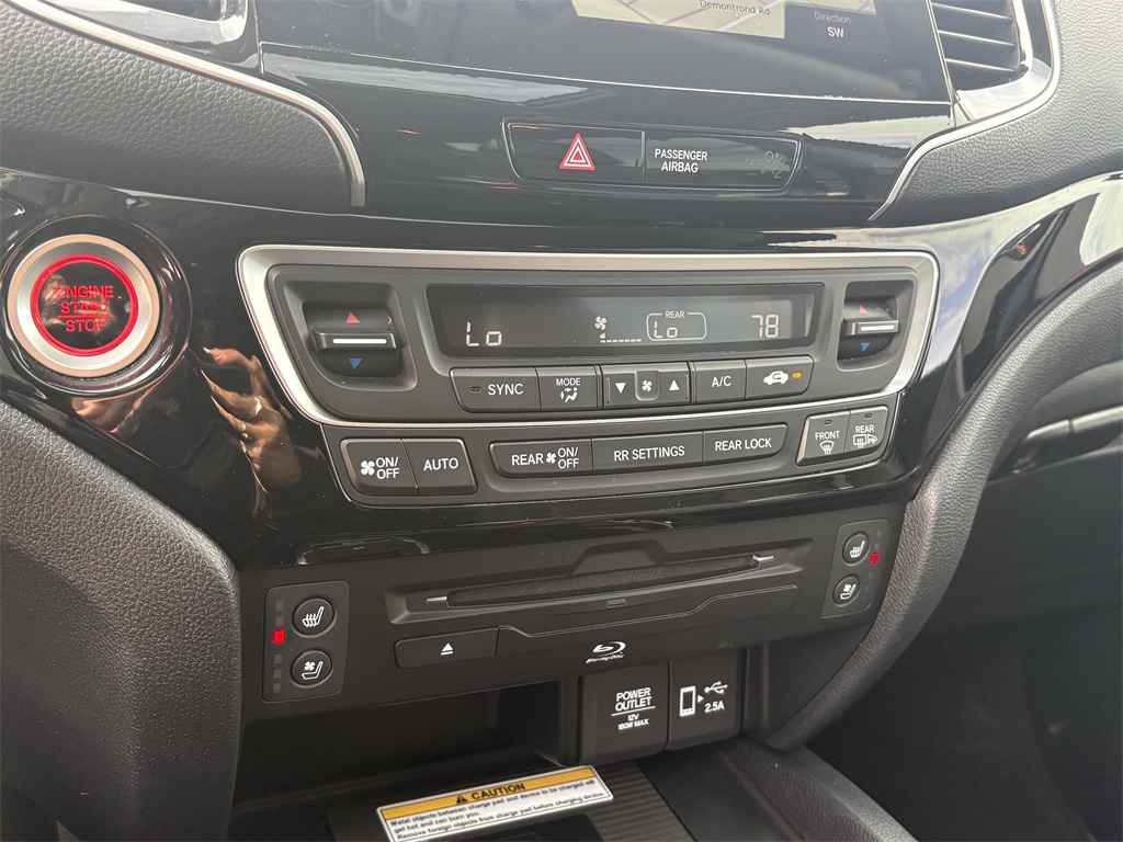 2020 Honda Pilot Elite  at Autostrade