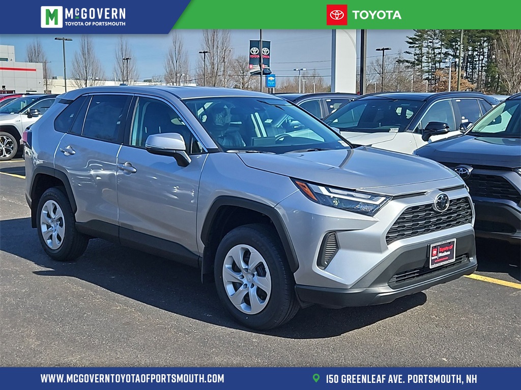2025 Toyota RAV4 LE AWD