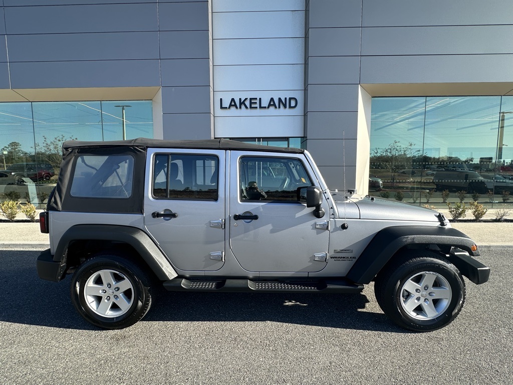 2013 Jeep Wrangler Unlimited Sport 4WD