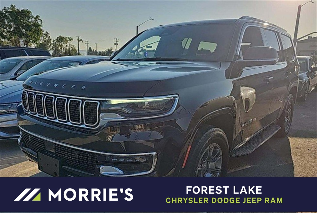 2023 Jeep Wagoneer Base