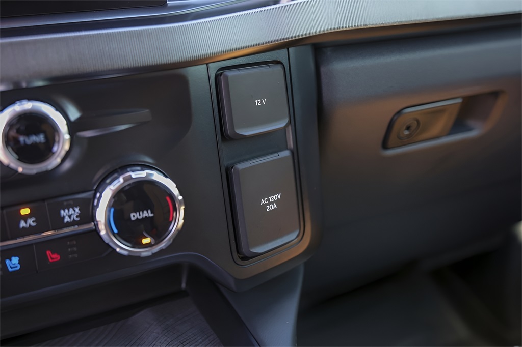 Used Car 2024 Ford F-250sd  Platinum For Sale Under $90,000 In Austin, Texas