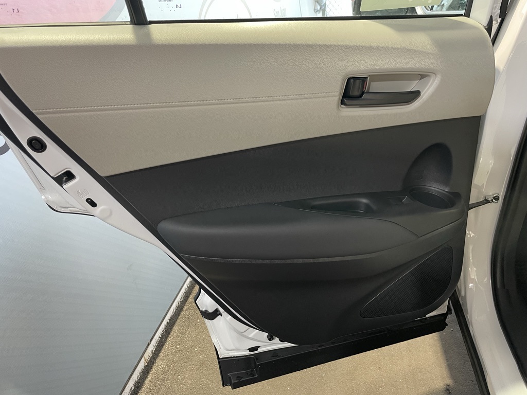 Thumbnail: 2026 Toyota Corolla Cross - 21