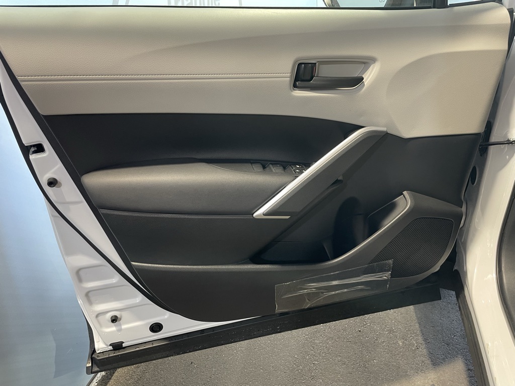 Thumbnail: 2026 Toyota Corolla Cross - 26