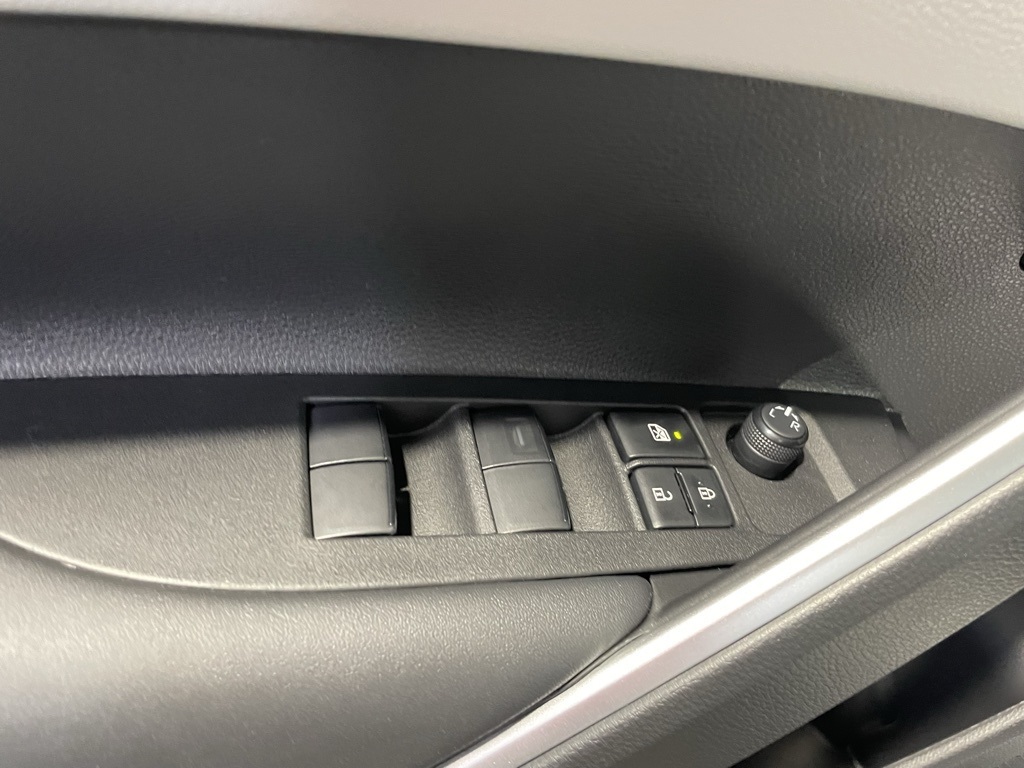 Thumbnail: 2026 Toyota Corolla Cross - 27