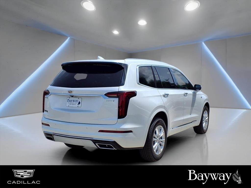 2025 Cadillac XT6 Luxury - 1