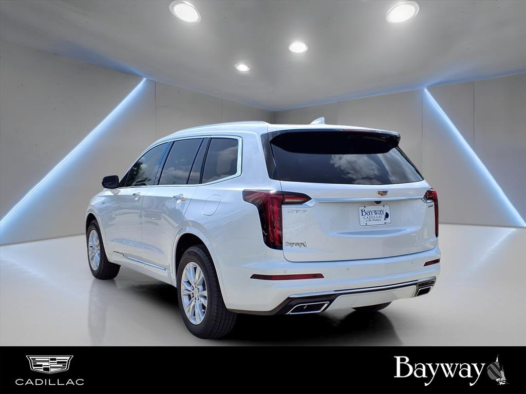 2025 Cadillac XT6 Luxury - 5