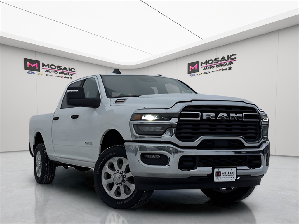 2026 RAM 3500 Big Horn Crew Cab 4WD