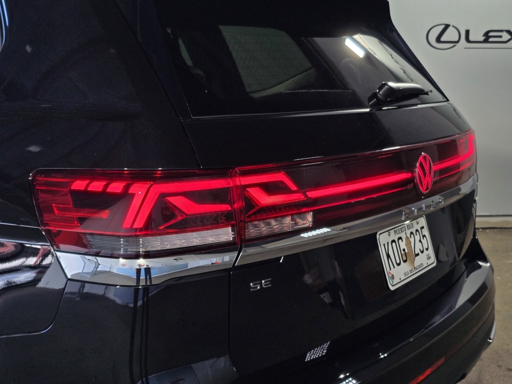 Thumbnail: 2024 Volkswagen Atlas - 10