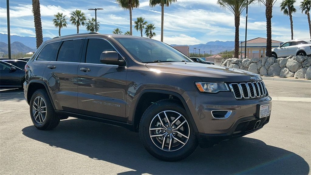 2020 Jeep Grand Cherokee Laredo E RWD