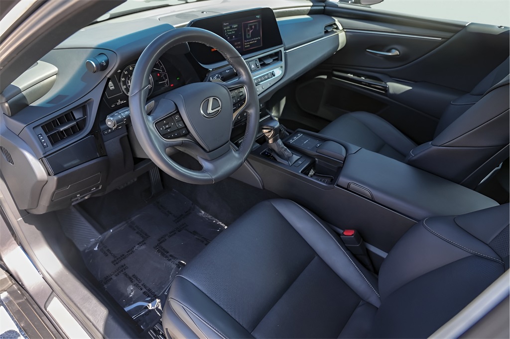 Used Car 2022 Lexus Es  350 For Sale Under $40,000 In Austin, Texas